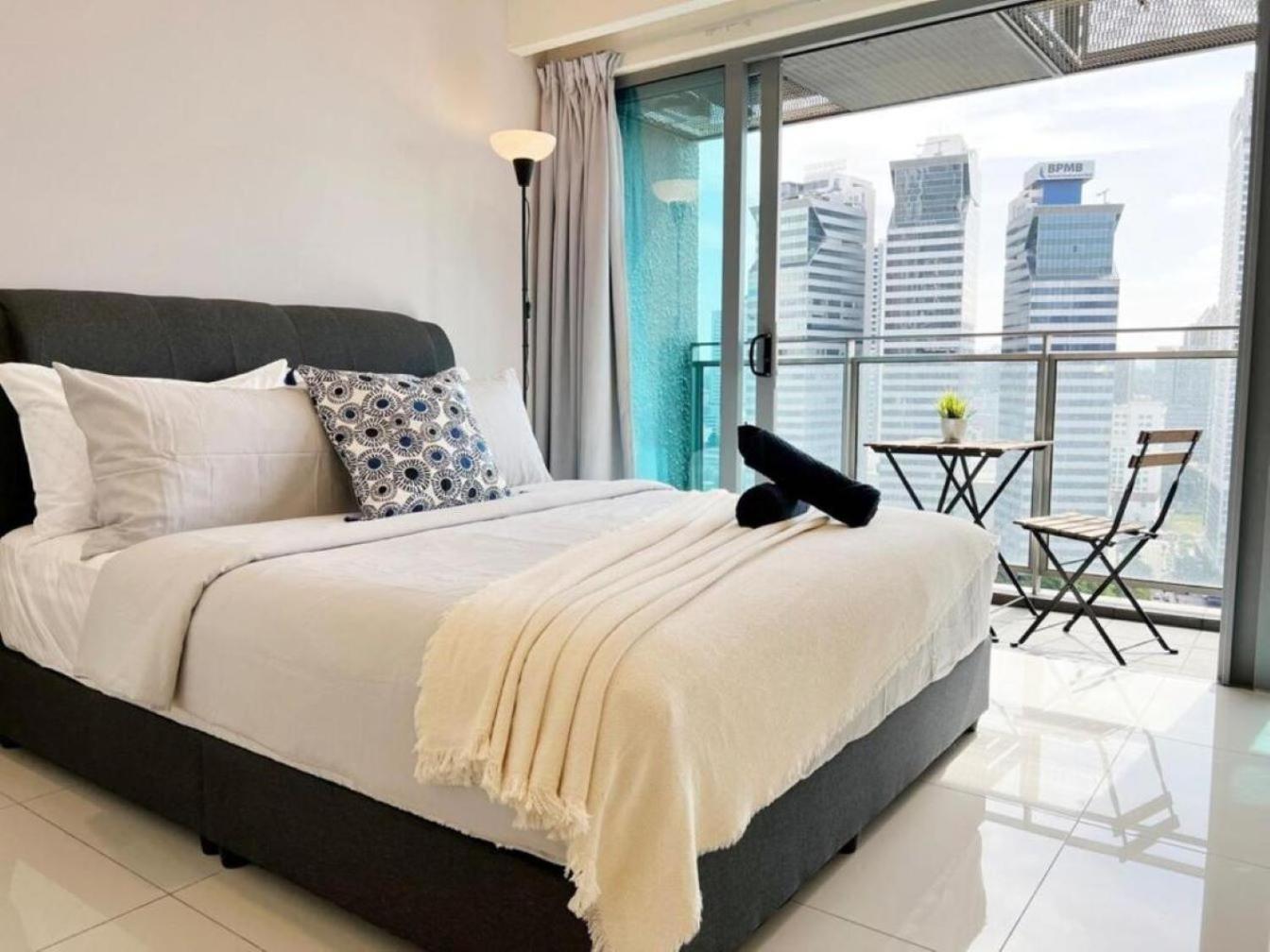 Mercu Summer Suites Klcc By Comfort Suites Kuala Lumpur Exteriör bild